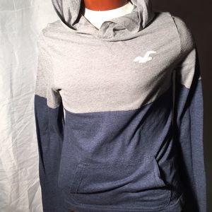 Hollister Men’s lightweight hoodie
